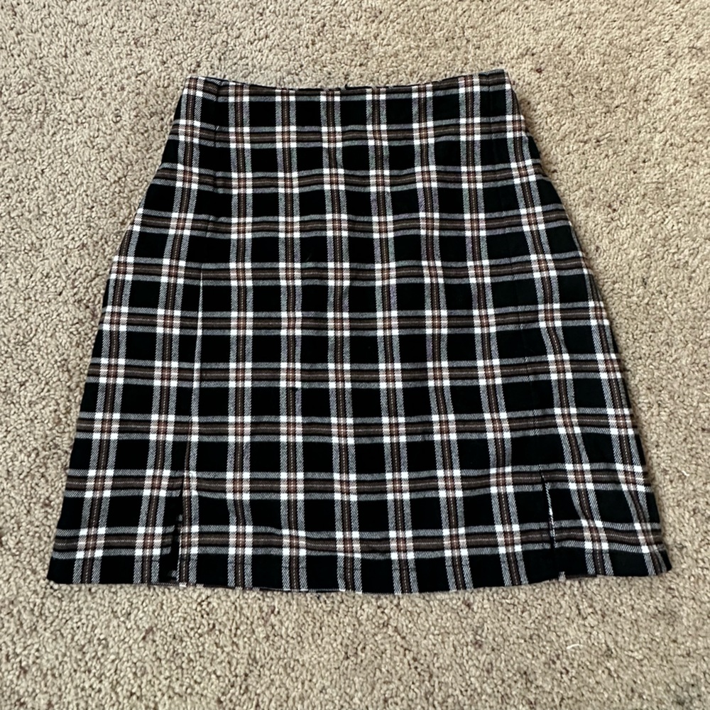 Brandy Melville skirt